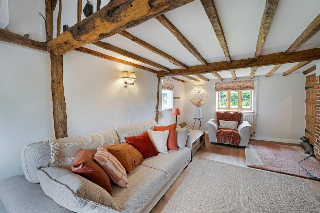 Vila Local Walks Pub Gardens Pet Friendly Landscaped Gardens And Free Private Parking Doddington  Exteriér fotografie